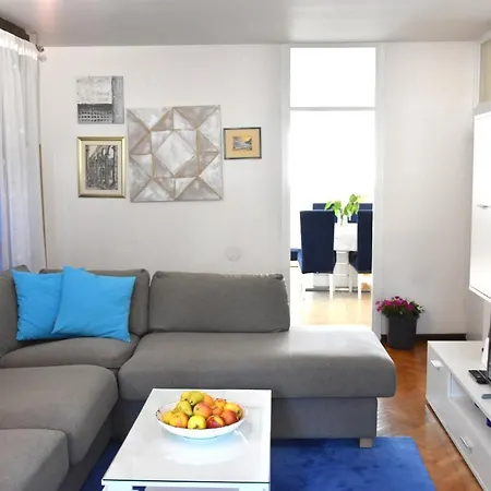 Apartment Bulimbasic *