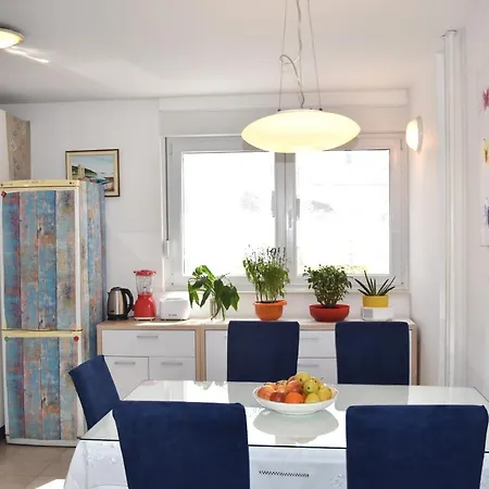 Apartment Bulimbasic