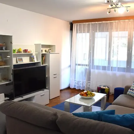Bulimbasic Apartment